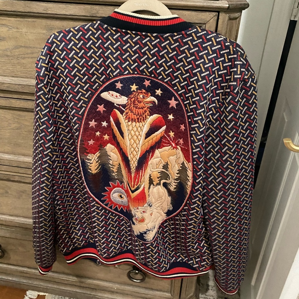 Detailed zara bomber jacket